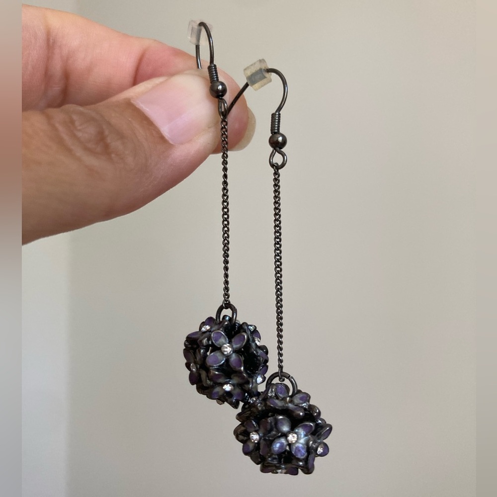 Elegant Black and Purple Dangle Earrings